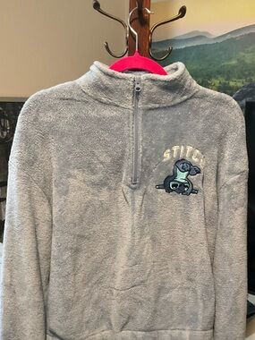 Stitch Grey Plush Half-Zip Jacket Women’s Small